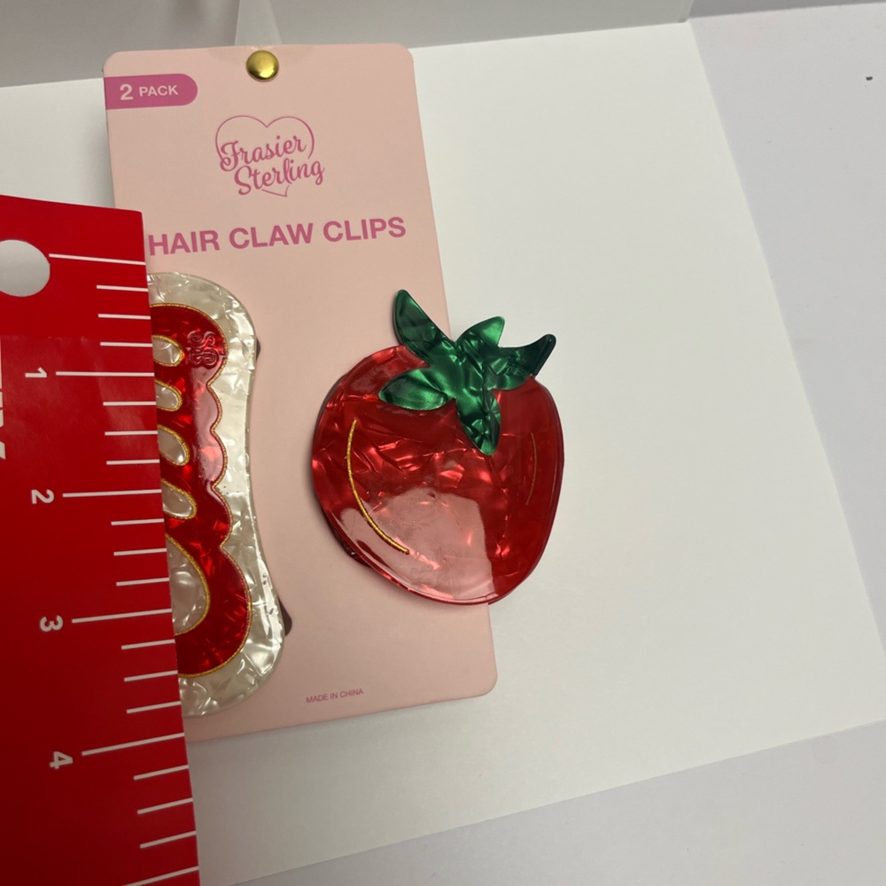 NWT ⚜️🍅⚜️ Frasier Sterling Ciao and Tomato Hair Claw Clips Set of 2 - Picture 13 of 14